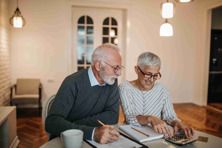 Couple calculating numbers