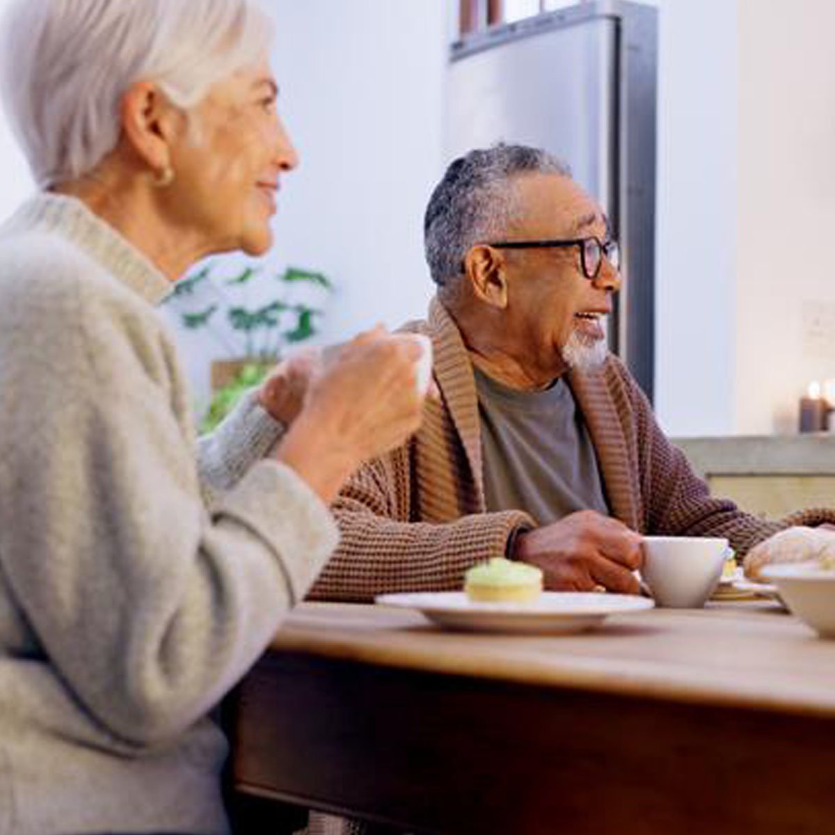 seniors-enjoying-coffee-1200x1200