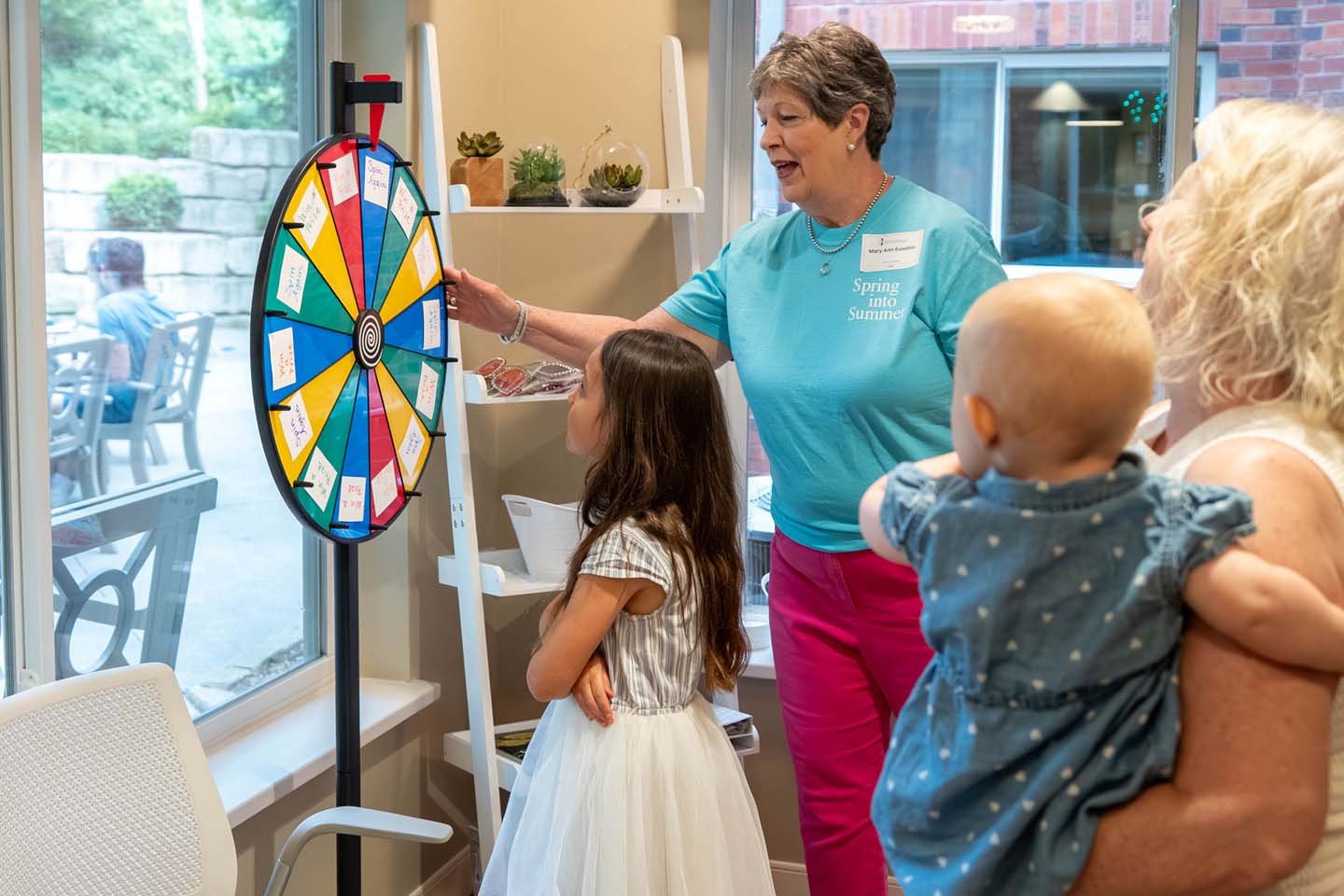 Arboretum Village's 2026 Spring into Summer event.