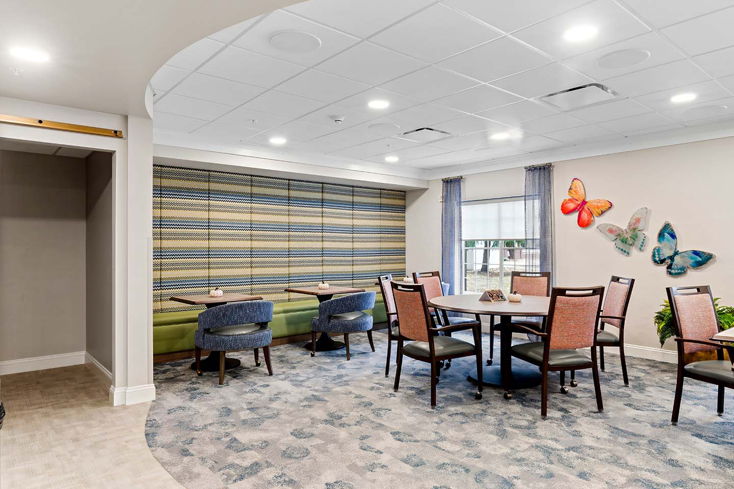 A view of the dining space of The Lounge.