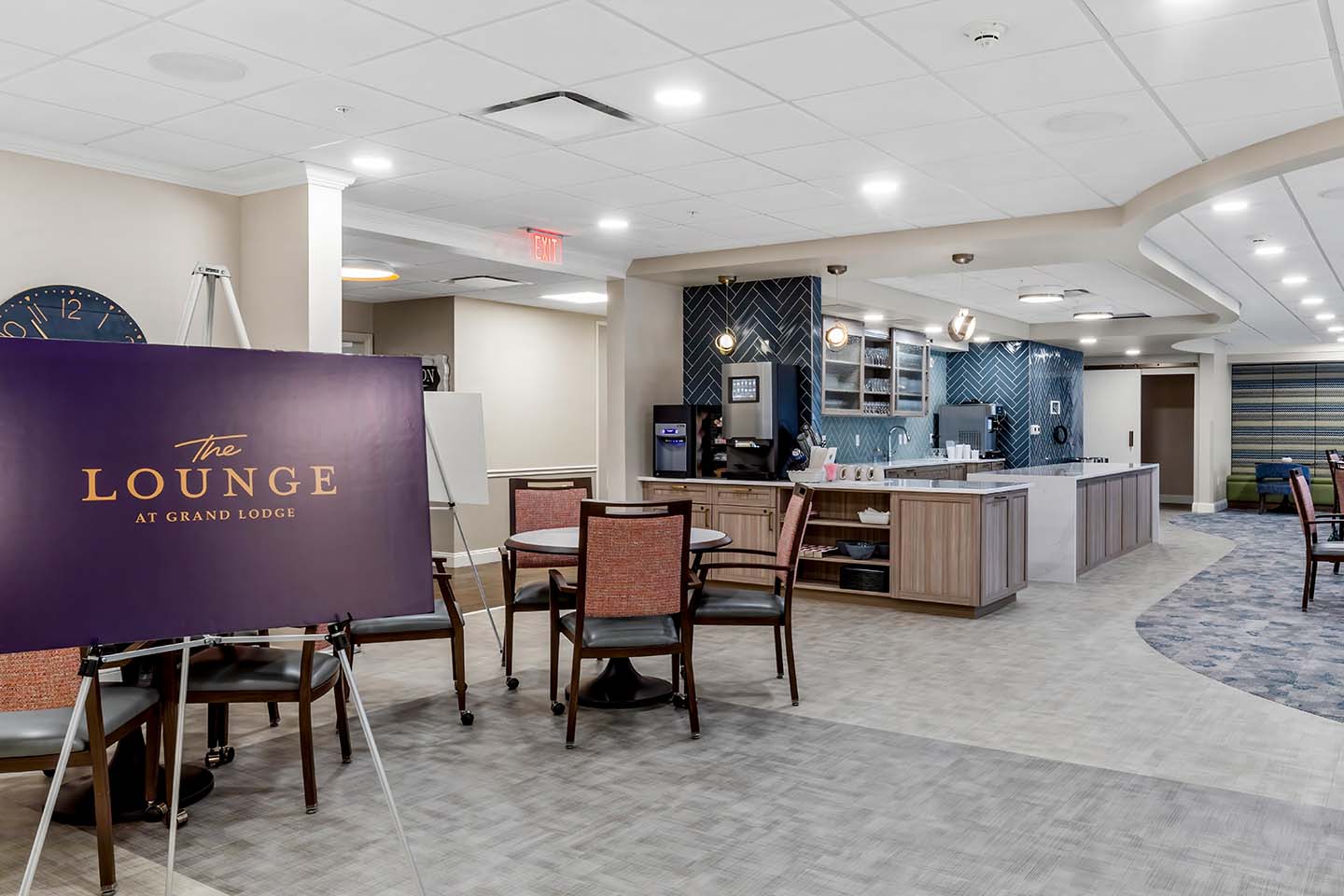 A view of the dining space in The Lounge.