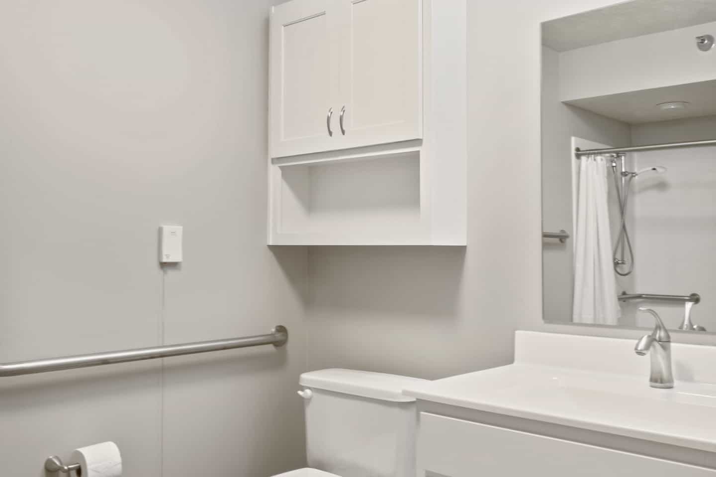 Assisted Living - Two Bedroom Bathroom