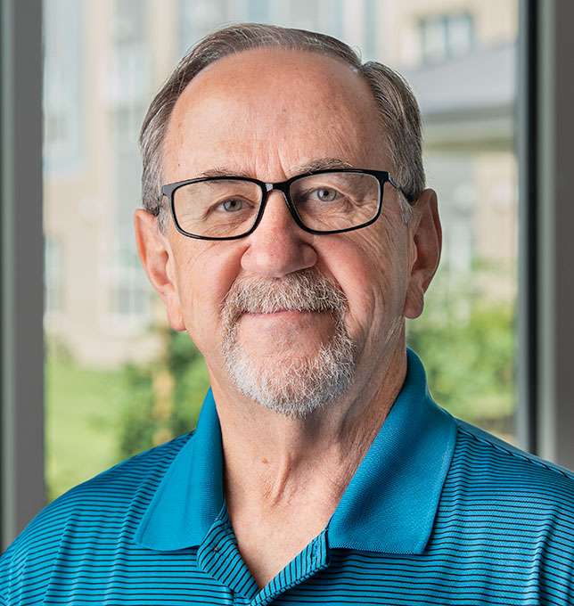 Bob Myers, Pastor