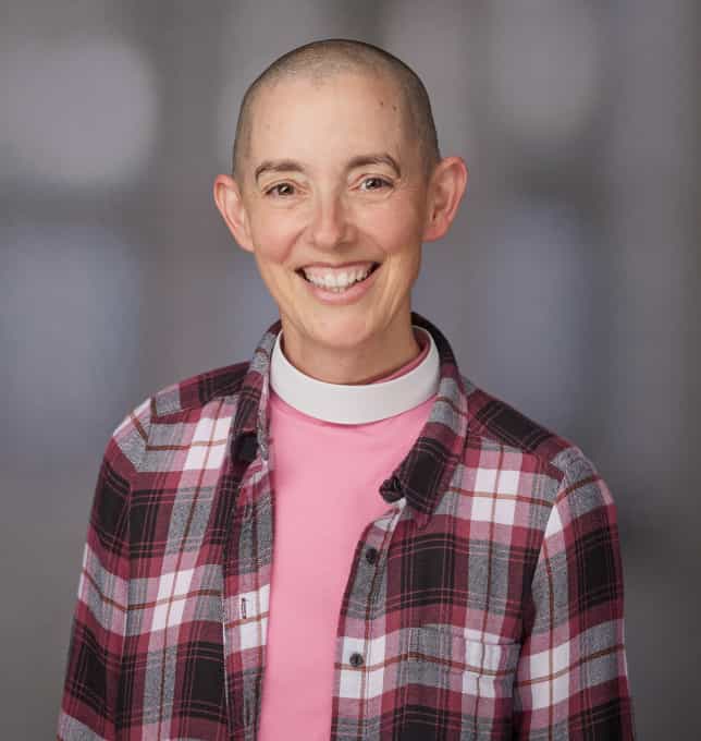 Amy Krejcarek, Pastor
